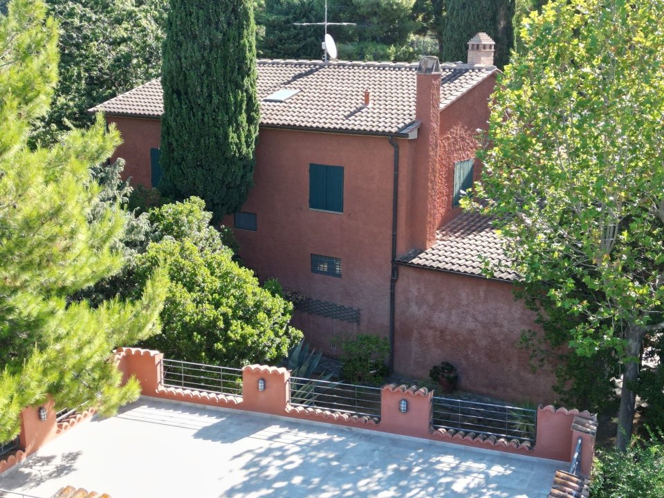 Vendita villa in zona tranquilla Campiglia Marittima Toscana foto 72