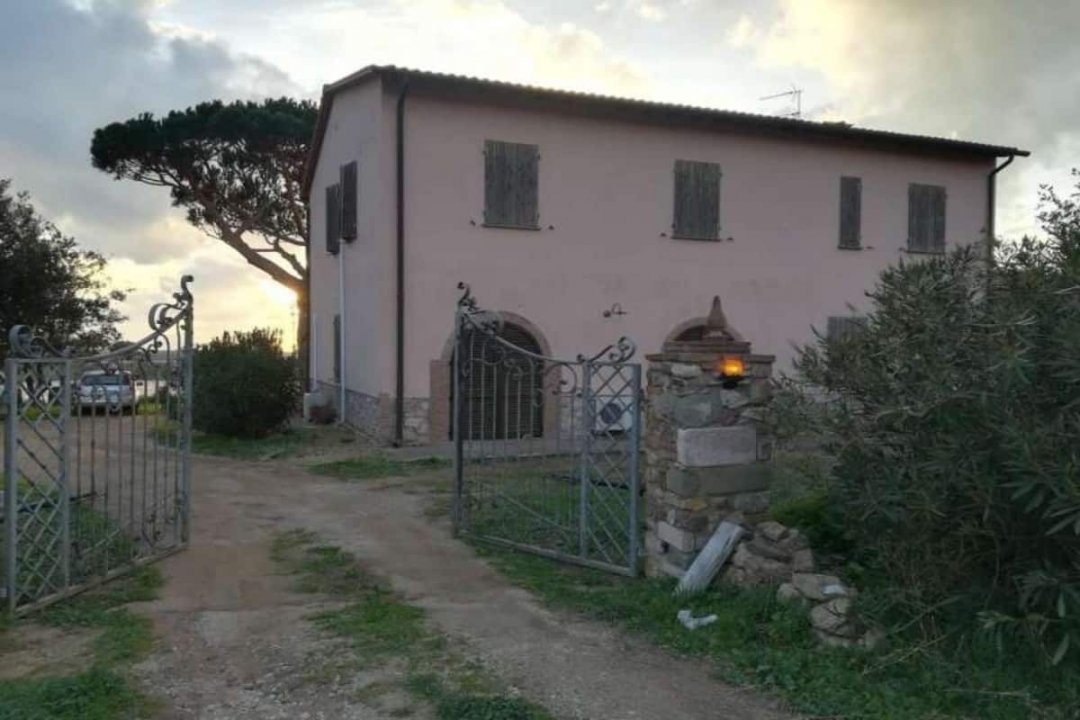 Vendita villa sul mare Piombino Toscana foto 3