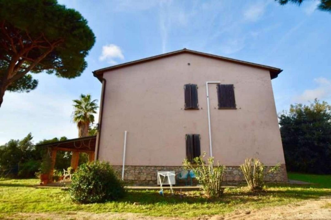 Vendita villa sul mare Piombino Toscana foto 2