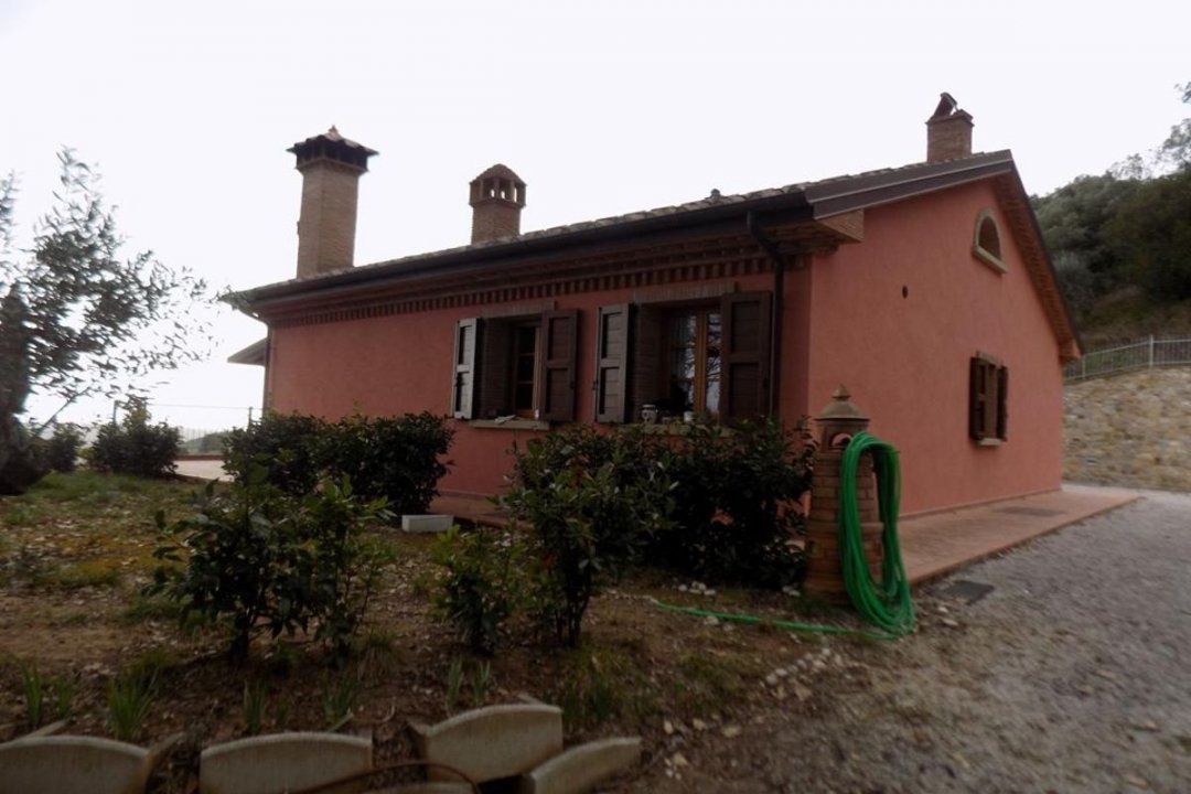 Vendita villa in zona tranquilla Riparbella Toscana foto 33