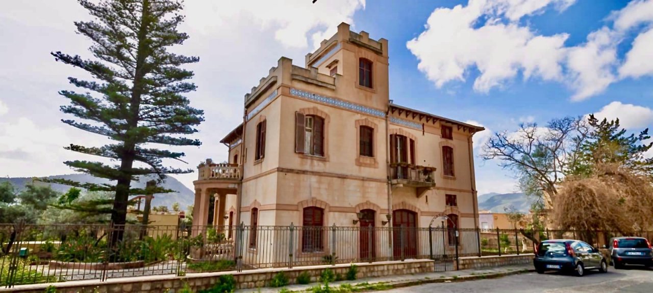 Vendita villa sul mare Palermo Sicilia foto 2