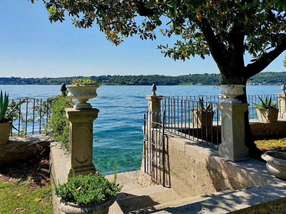 Affitto villa sul lago Salò Lombardia foto 3