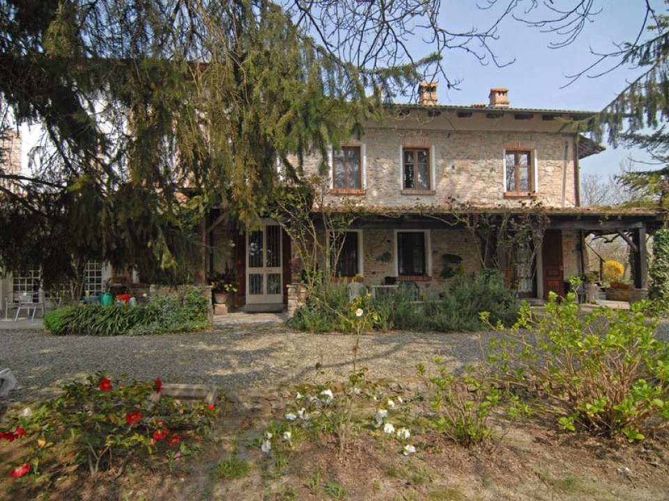 Vendita casale in zona tranquilla Cerrina Monferrato Piemonte foto 6