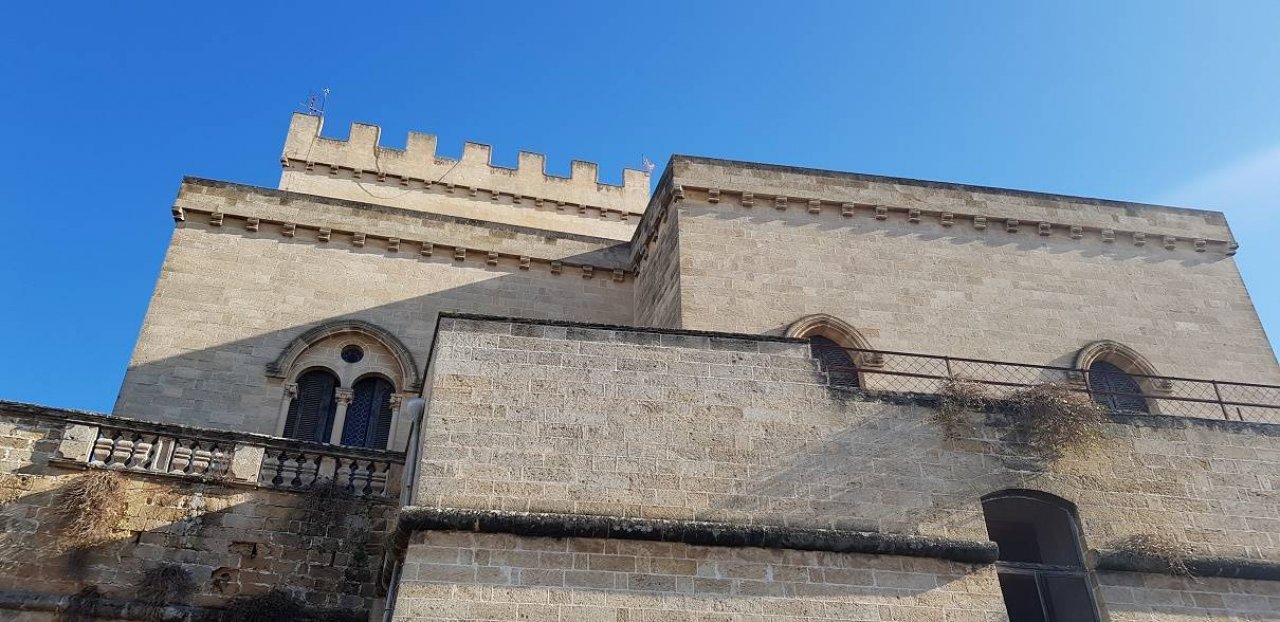 Vendita castello in città Parabita Puglia foto 6