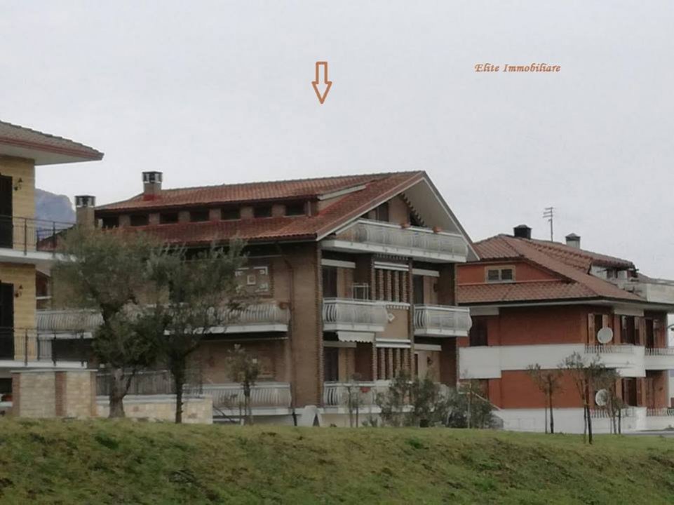 Vendita villa in città Avellino Campania foto 1