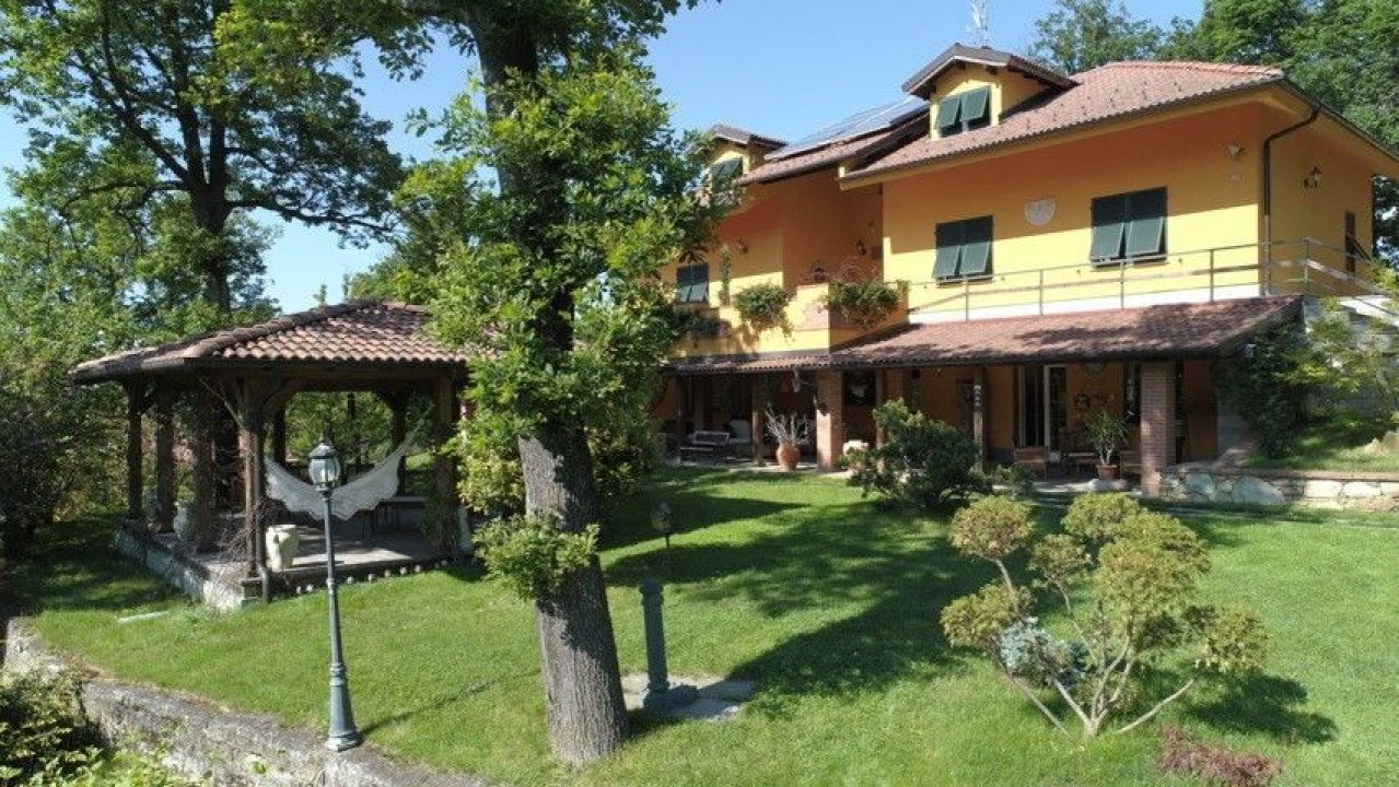 Vendita villa in zona tranquilla Ovada Piemonte foto 9
