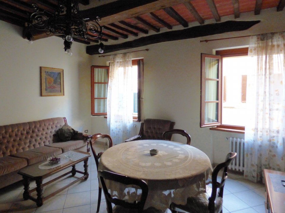 Vendita appartamento in zona tranquilla Lucignano Toscana foto 4