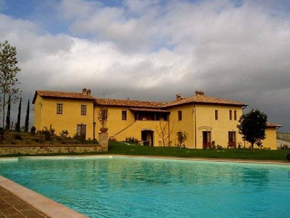 Vendita villa in zona tranquilla Asciano Toscana foto 5