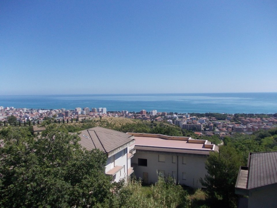 Vendita villa sul mare Pescara Abruzzo foto 3