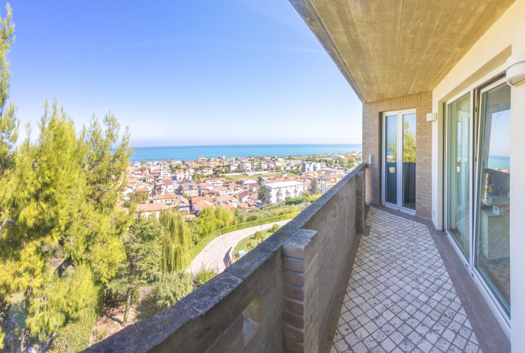 Vendita villa sul mare Roseto degli Abruzzi Abruzzo foto 11