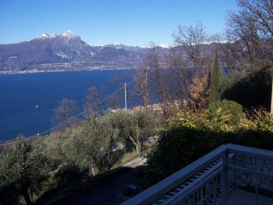 Vendita villa sul lago Torri Del Benaco Veneto foto 1