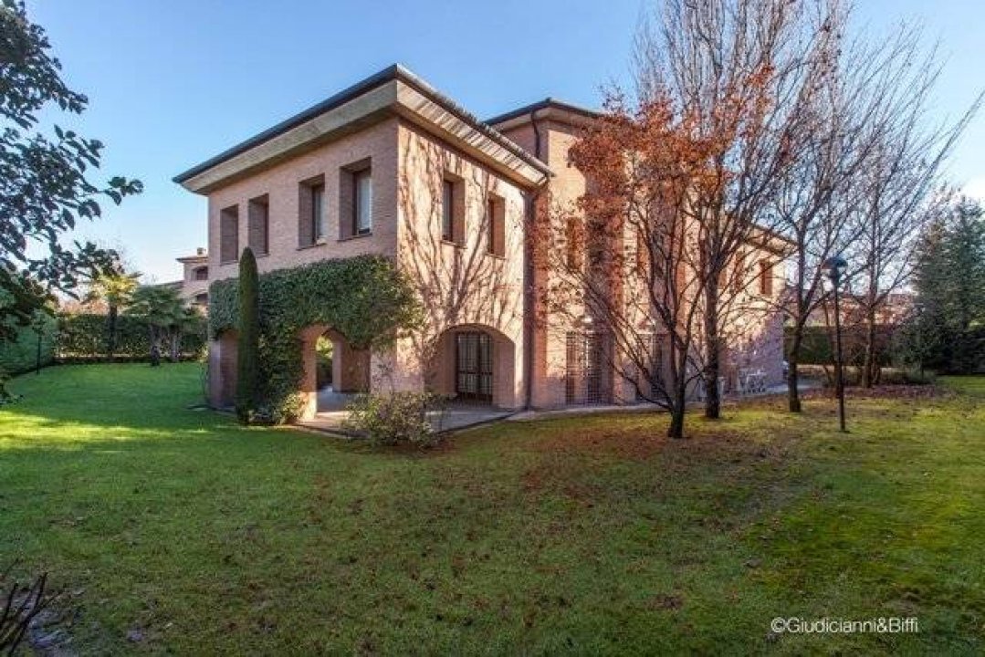 Vendita villa in città Bernareggio Lombardia foto 10