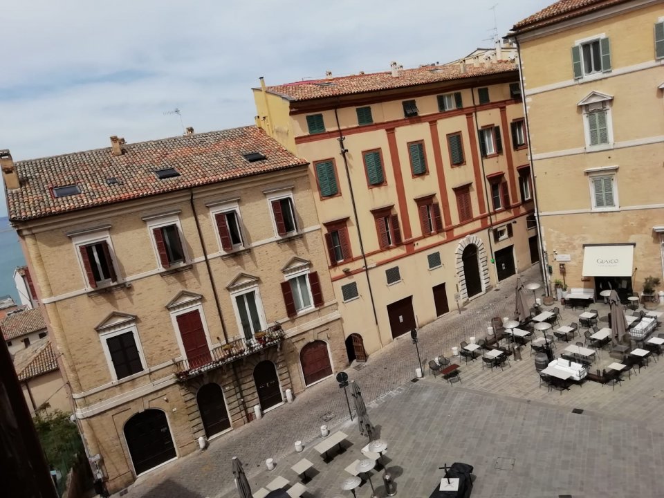 Vendita appartamento in città Ancona Marche foto 4