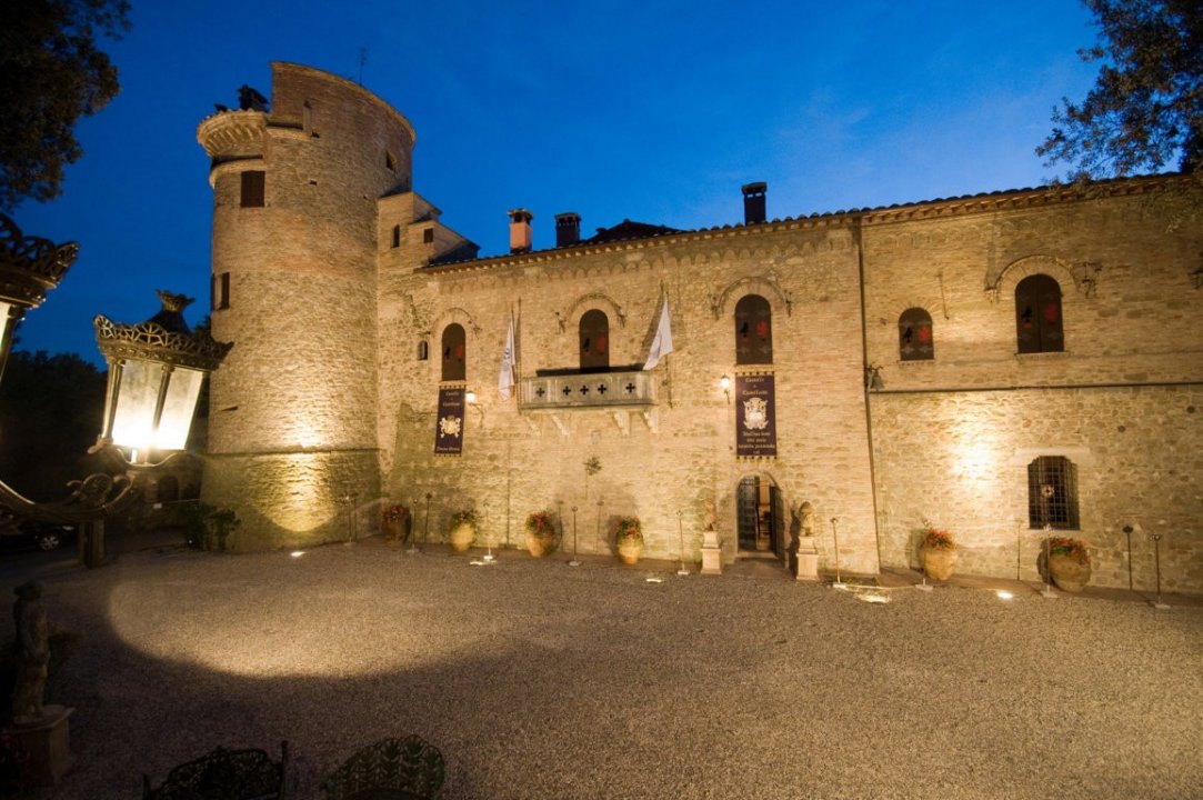 Vendita castello in zona tranquilla Deruta Umbria foto 49