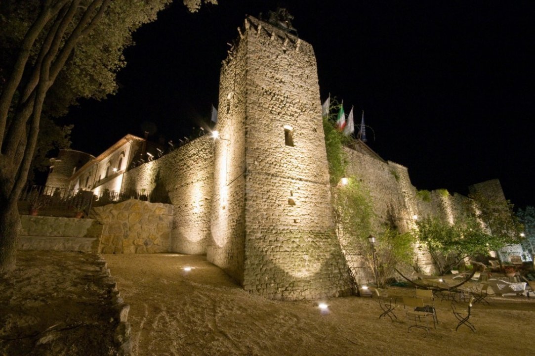Vendita castello in zona tranquilla Deruta Umbria foto 48