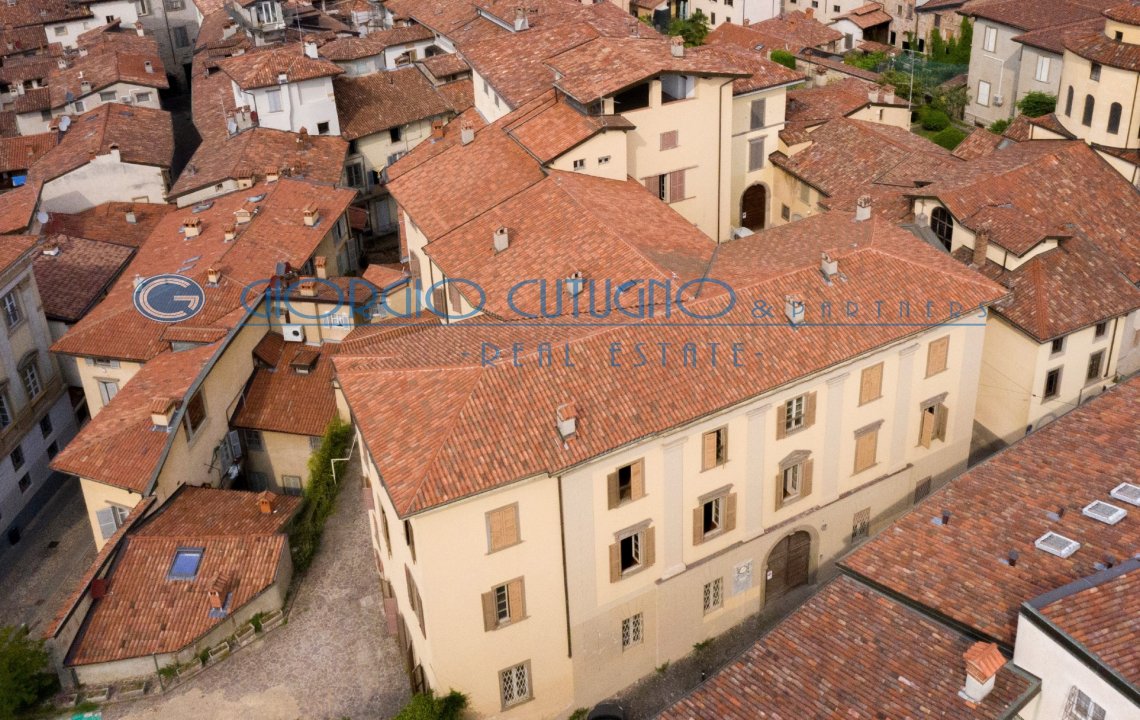 Vendita palazzo in città Bergamo Lombardia foto 22