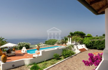 For sale Villa Sea Lipari Sicilia