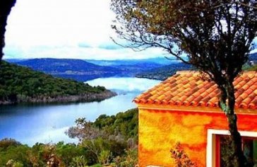 For sale Real Estate Transaction Lake Sant´Antonio di Gallura Sardegna