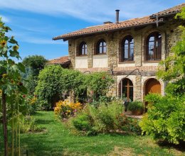 Casale Zona tranquilla Murazzano Piemonte