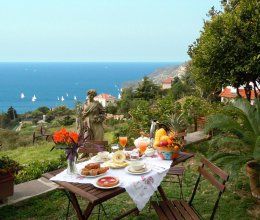 Villa Zona tranquilla Ospedaletti Liguria