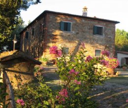 Casale  Lucignano Toscana
