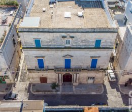 Palazzo Città Ostuni Puglia