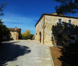 Casale Zona tranquilla Asciano Toscana