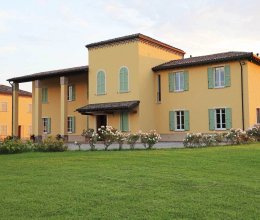 Casale Zona tranquilla Collecchio Emilia-Romagna Casale Zona tranquilla Collecchio Emilia-Romagna