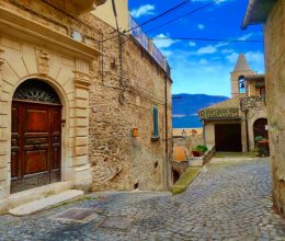 Appartamento Città Capestrano ABRUZZO Appartamento Città Capestrano ABRUZZO