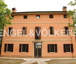 Casale Zona tranquilla Modena Emilia-Romagna